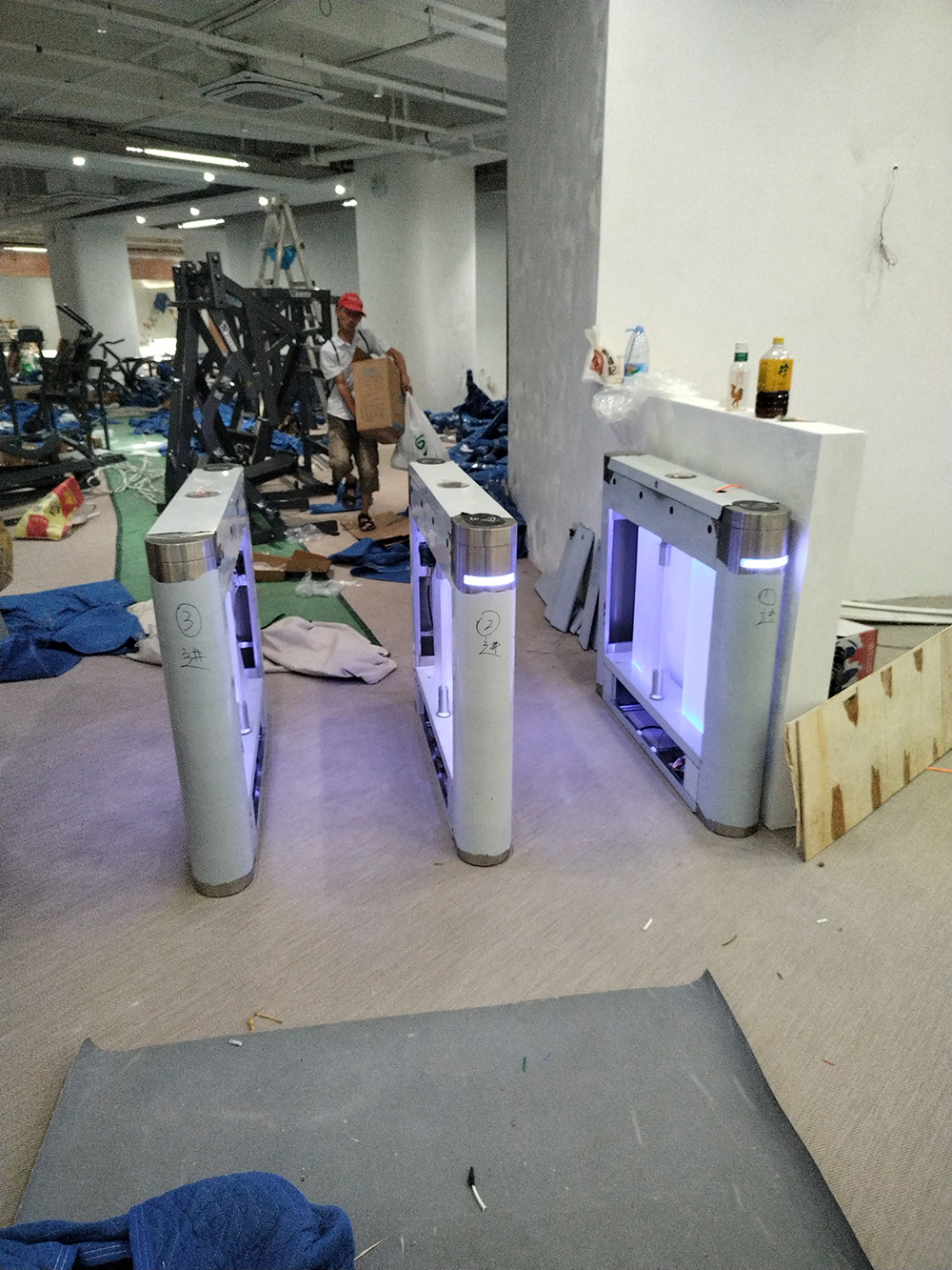 深圳人行通道闸安装